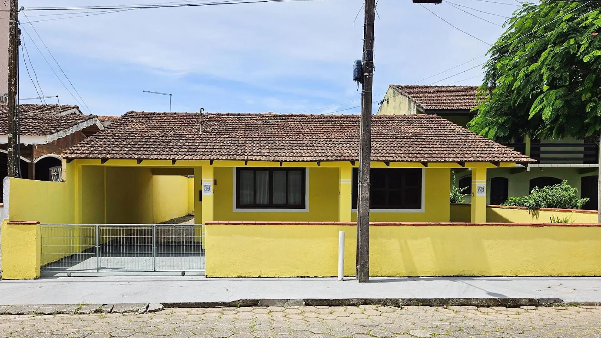 Na Rua Da Prainha Em Sao Francisco Do Sul Bn9621别墅